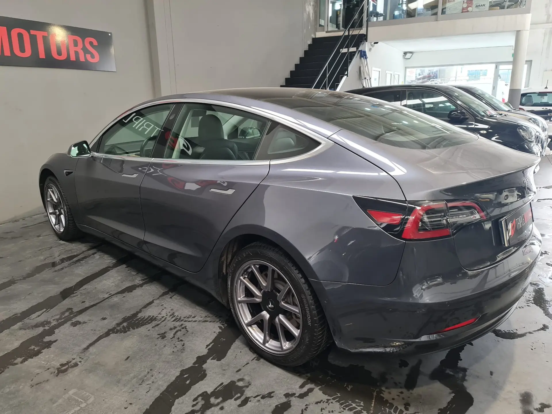 Tesla Model 3 Standard Range Plus RWD 5