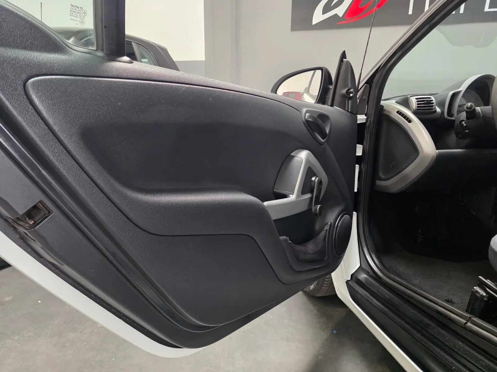 Smart ForTwo Coupé 0.8 cdi Pure 45 9