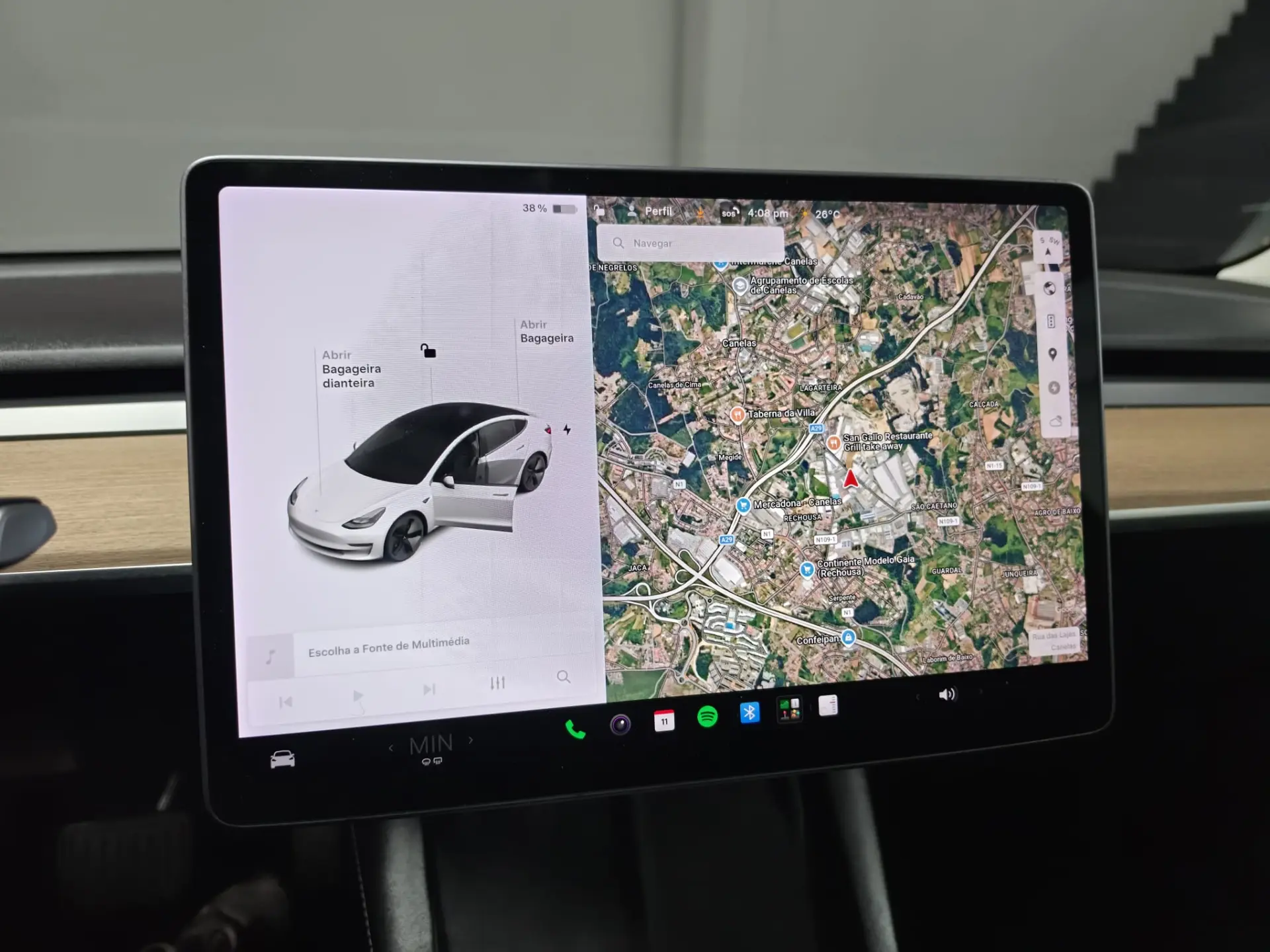 Tesla Model 3 Standard Range Plus RWD 21