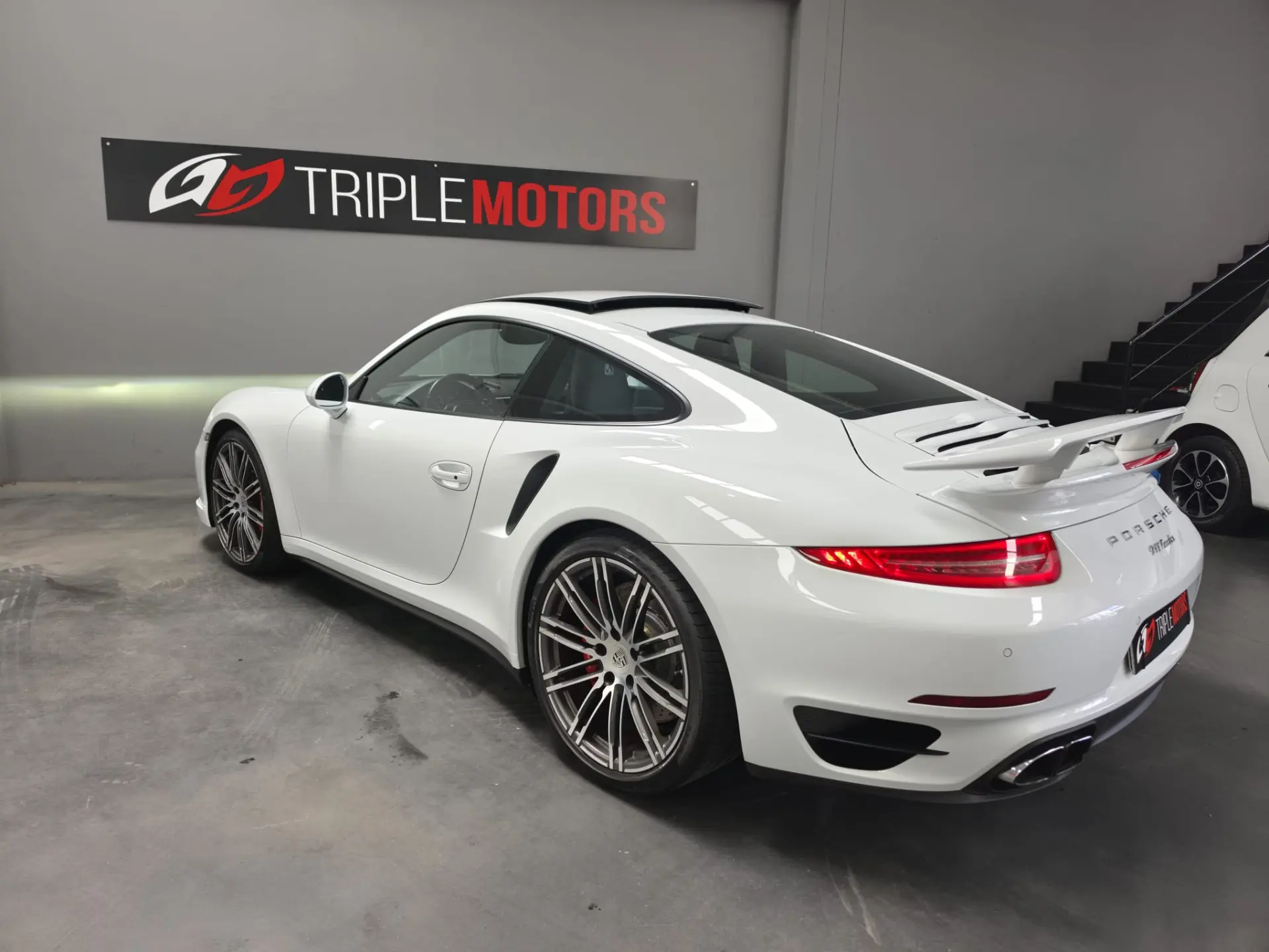 Porsche 911 (991) Turbo PDK 29