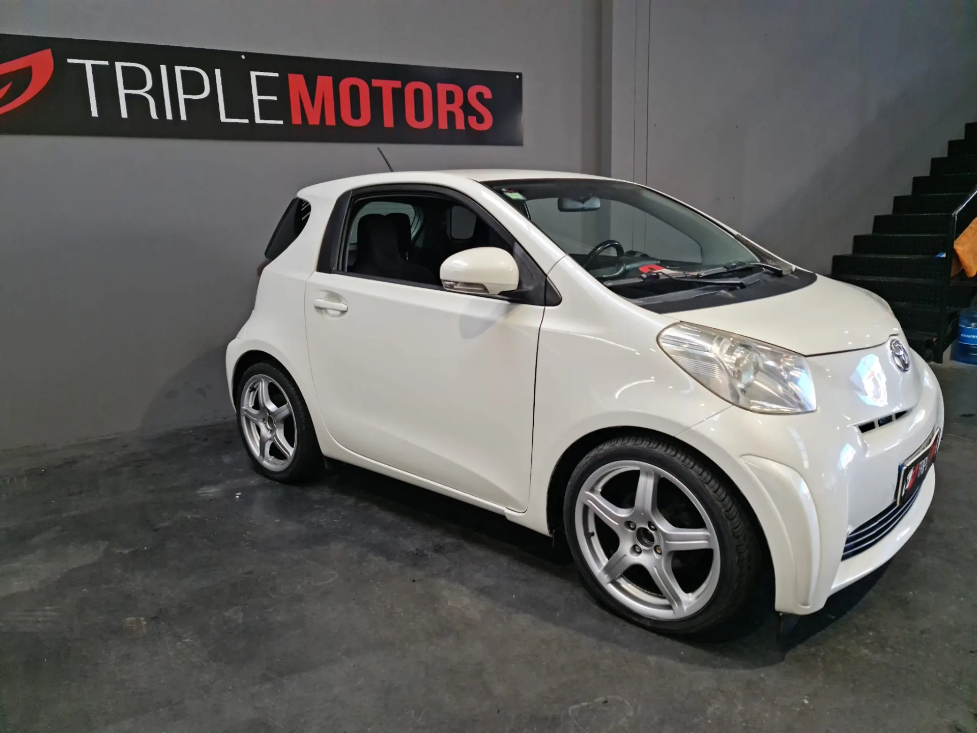 Toyota iQ 1.4 D-4D 12