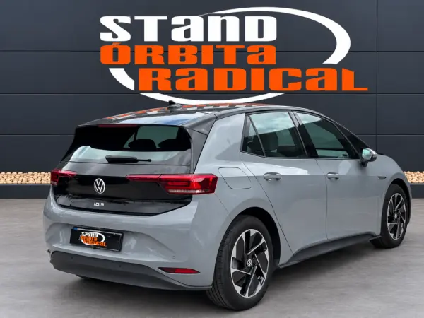 Volkswagen ID.3 Pro 4