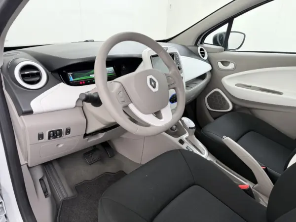 Renault Zoe (c/ Bateria 52kw 7