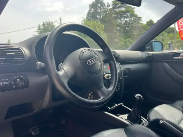 Audi A3 1.9 TDi Attraction 5