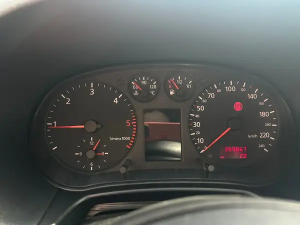 Audi A3 1.9 TDi Attraction 10