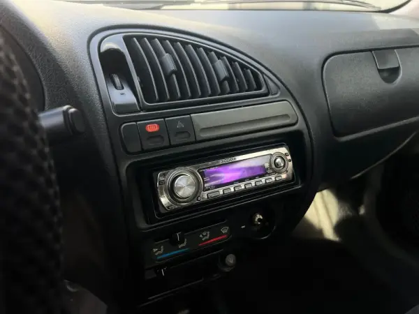 Citroen Saxo 1.5 D Exclusive 8