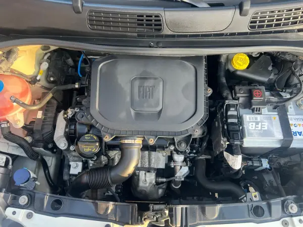 Fiat Panda hibrido city life 14