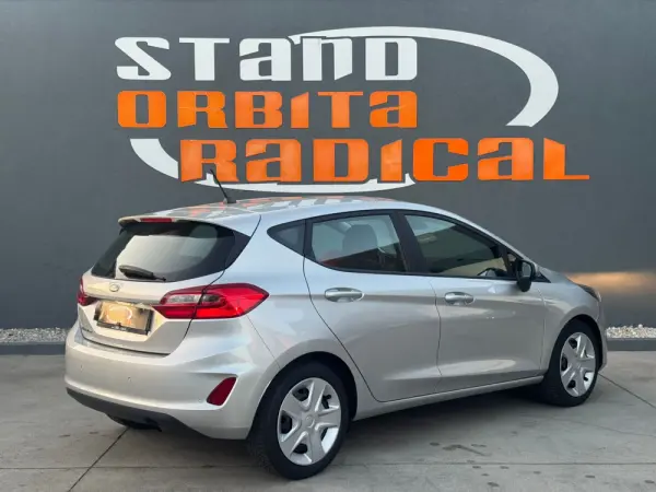 Ford Fiesta 1.1 Ti-VCT Business 3