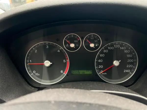 Ford Focus 1.6 TDCi 1st Edition 12