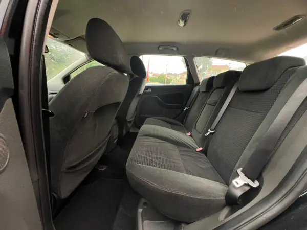 Ford Focus 1.6 TDCi 1st Edition 15