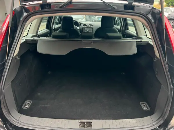 Ford Focus 1.6 TDCi 1st Edition 18