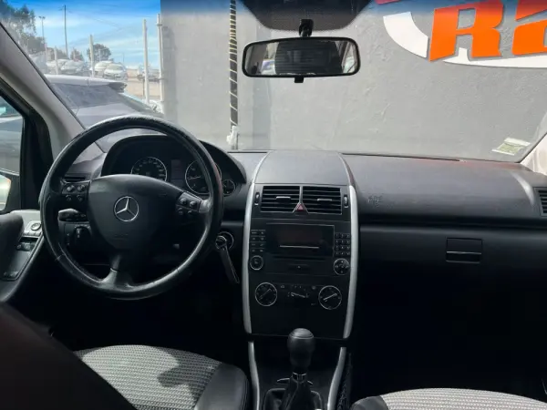 Mercedes-Benz A 150 Classic 17
