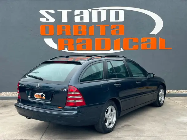 Mercedes-Benz C 220 CDi Avantgarde 2
