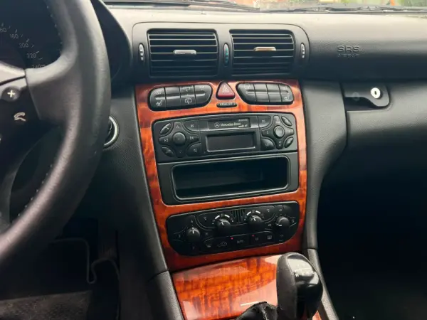 Mercedes-Benz C 220 CDi Avantgarde 7