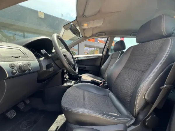 Opel Astra 1.7 DTi Selection 19
