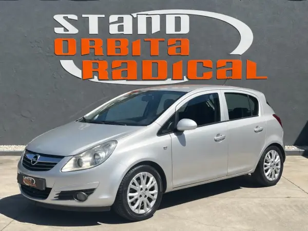 Opel Corsa 1.2 Cosmo 1