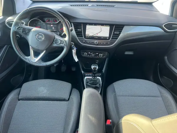 Opel Crossland 1.2 T Elegance 12