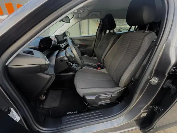 Peugeot 2008 1.2 PureTech Active 6