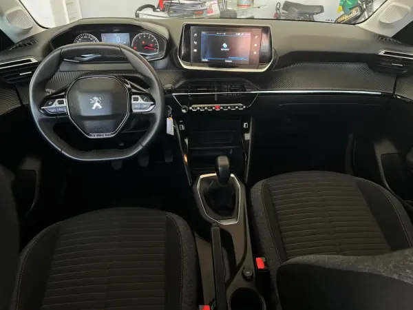 Peugeot 208 1.2 PureTech Active 16