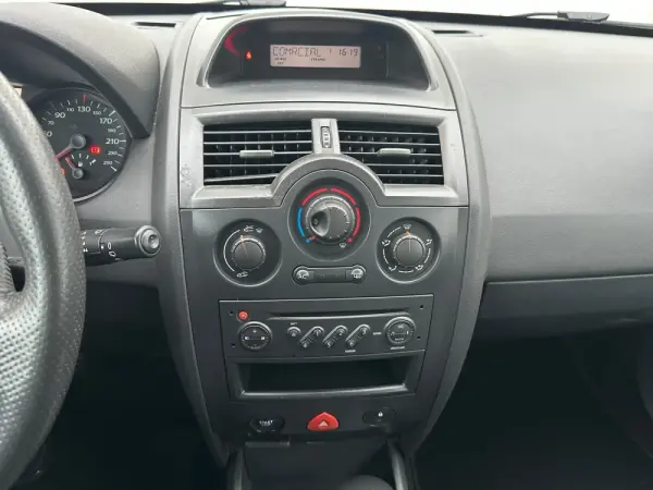 Renault Mégane 1.5 dCi Confort 12