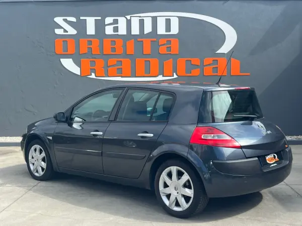 Renault Mégane 1.5 dCi Dynamique 4