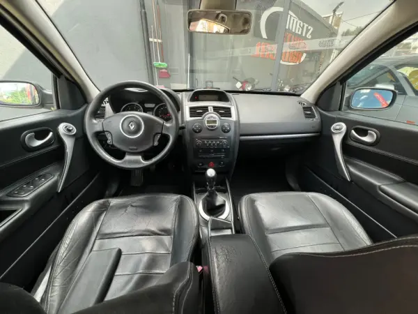Renault Mégane 1.5 dCi Dynamique 10