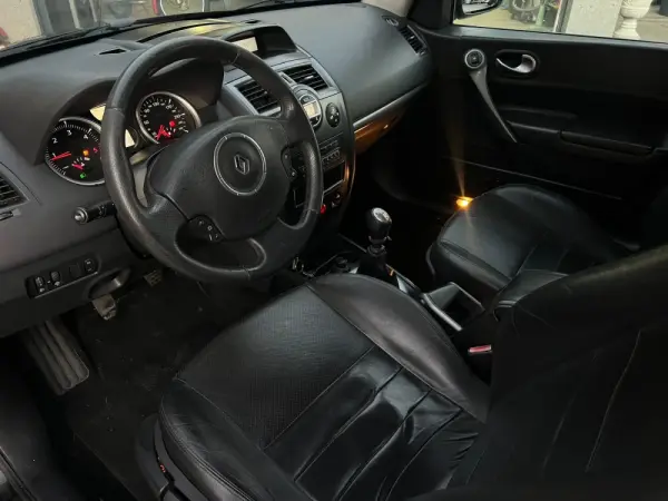 Renault Mégane Break 1.5 dCi Confort 5