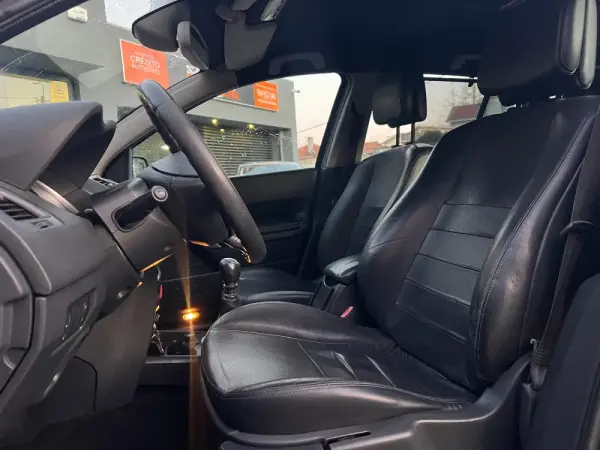 Renault Mégane Break 1.5 dCi Confort 6