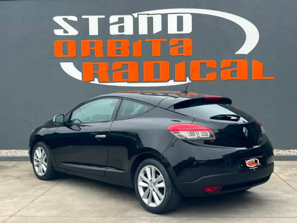 Renault Mégane Coupe 1.5 dCi Sport 4