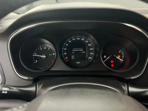 Renault Mégane Sport Tourer 1.5 Blue dCi Limited 6