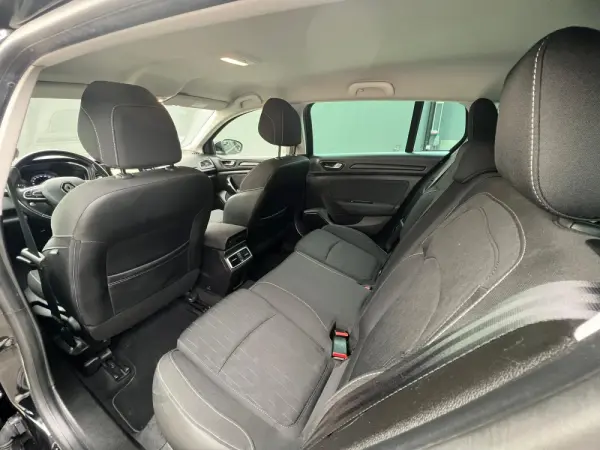 Renault Mégane Sport Tourer 1.5 Blue dCi Limited 23