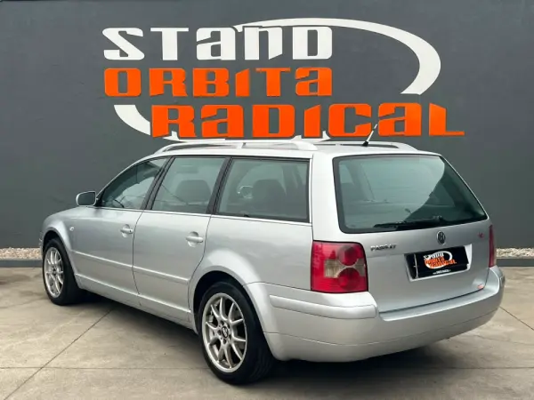 Volkswagen Passat Variant 1.9 TDi Confortline 4