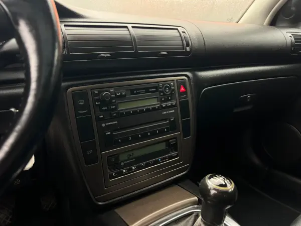 Volkswagen Passat Variant 1.9 TDi Confortline 10