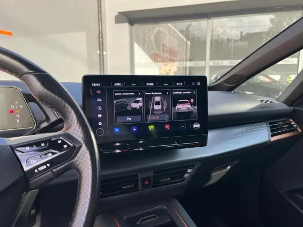 Cupra Born Autonomia WLTP 395KM 150KW ( 204CV ) 9