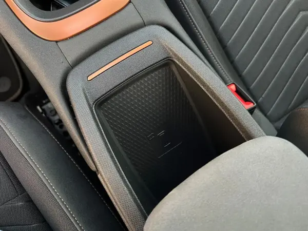 Cupra Born Autonomia WLTP 395KM 150KW ( 204CV ) 19