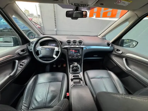 Ford Galaxy 2.0 TDCi Titanium Business 8