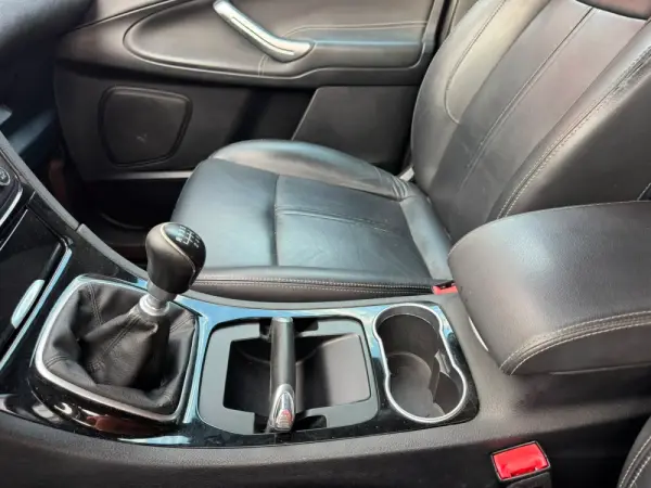 Ford Galaxy 2.0 TDCi Titanium Business 16