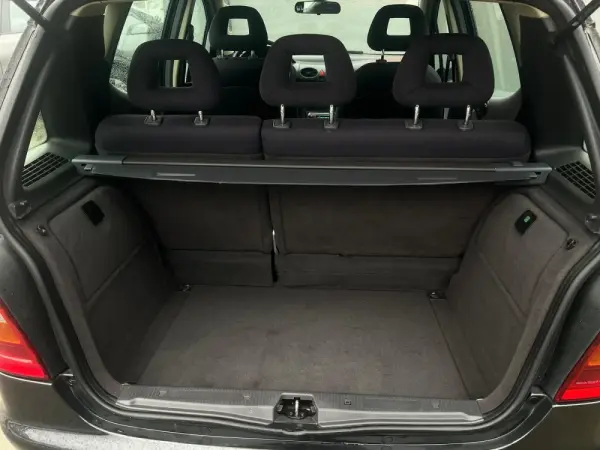 Mercedes-Benz A 140 Classic 19