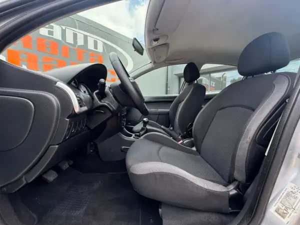Peugeot 206 1.1 Trendy 7