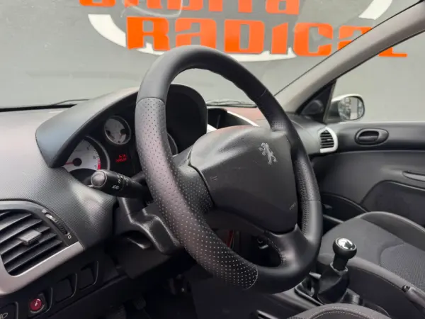 Peugeot 206 1.1 Trendy 15
