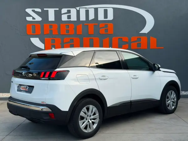 Peugeot 3008 1.5 BlueHDi Allure EAT8 2