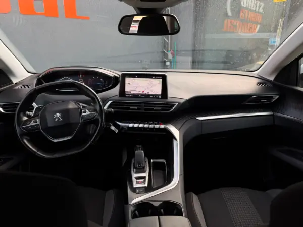 Peugeot 3008 1.5 BlueHDi Allure EAT8 23