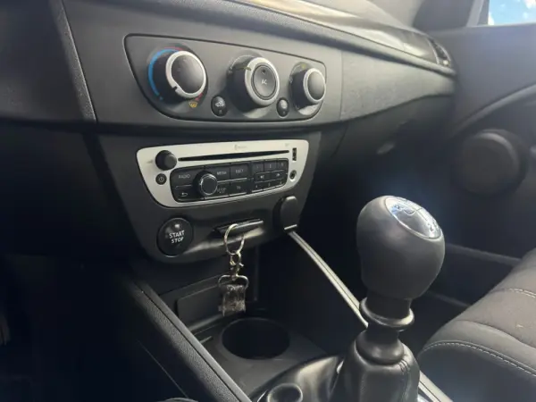 Renault Mégane Sport Tourer 1.5 dCi Confort 23