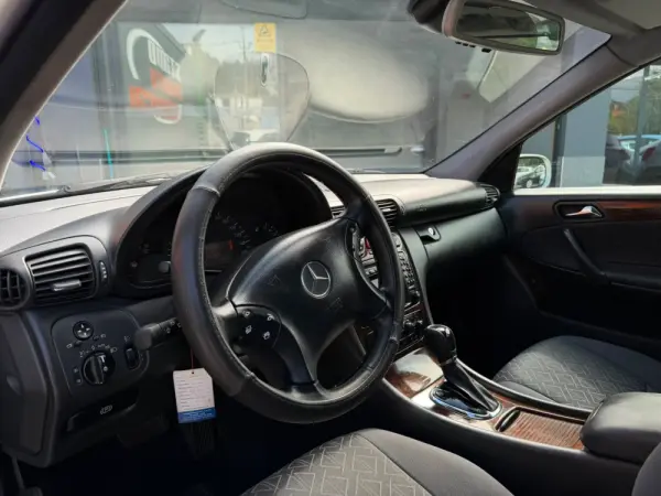 Mercedes-Benz C 220 CDi Classic 5