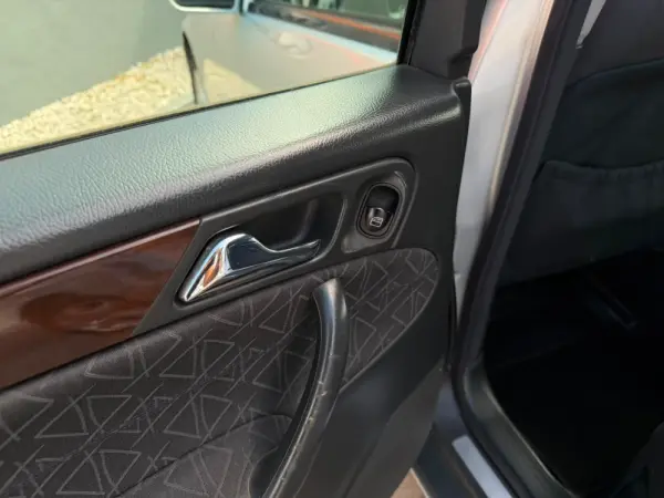 Mercedes-Benz C 220 CDi Classic 12