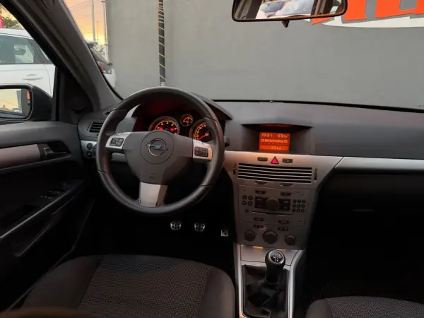 Opel Astra Caravan 1.4 Cosmo Plus 21