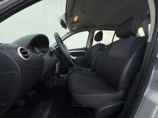 Dacia Sandero 1.5 dCi Comfort 5