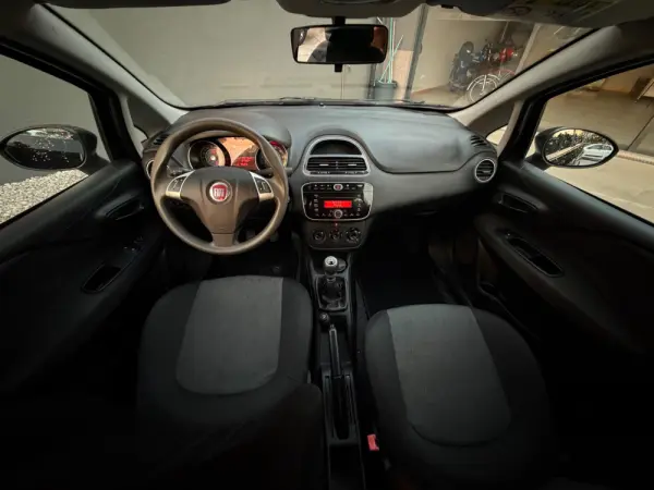 Fiat Punto 1.2 Lounge S&S 17
