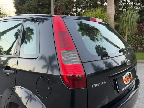 Ford Fiesta 1.25 Ambiente 5