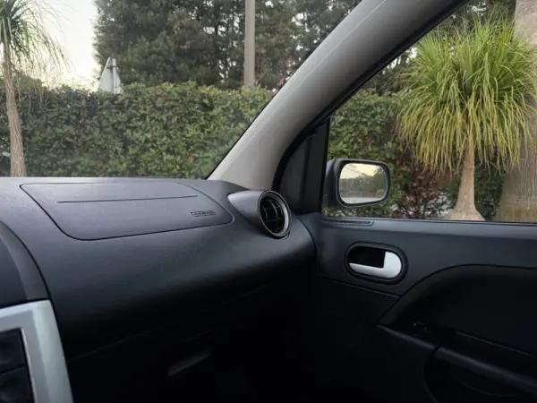Ford Fiesta 1.25 Ambiente 17